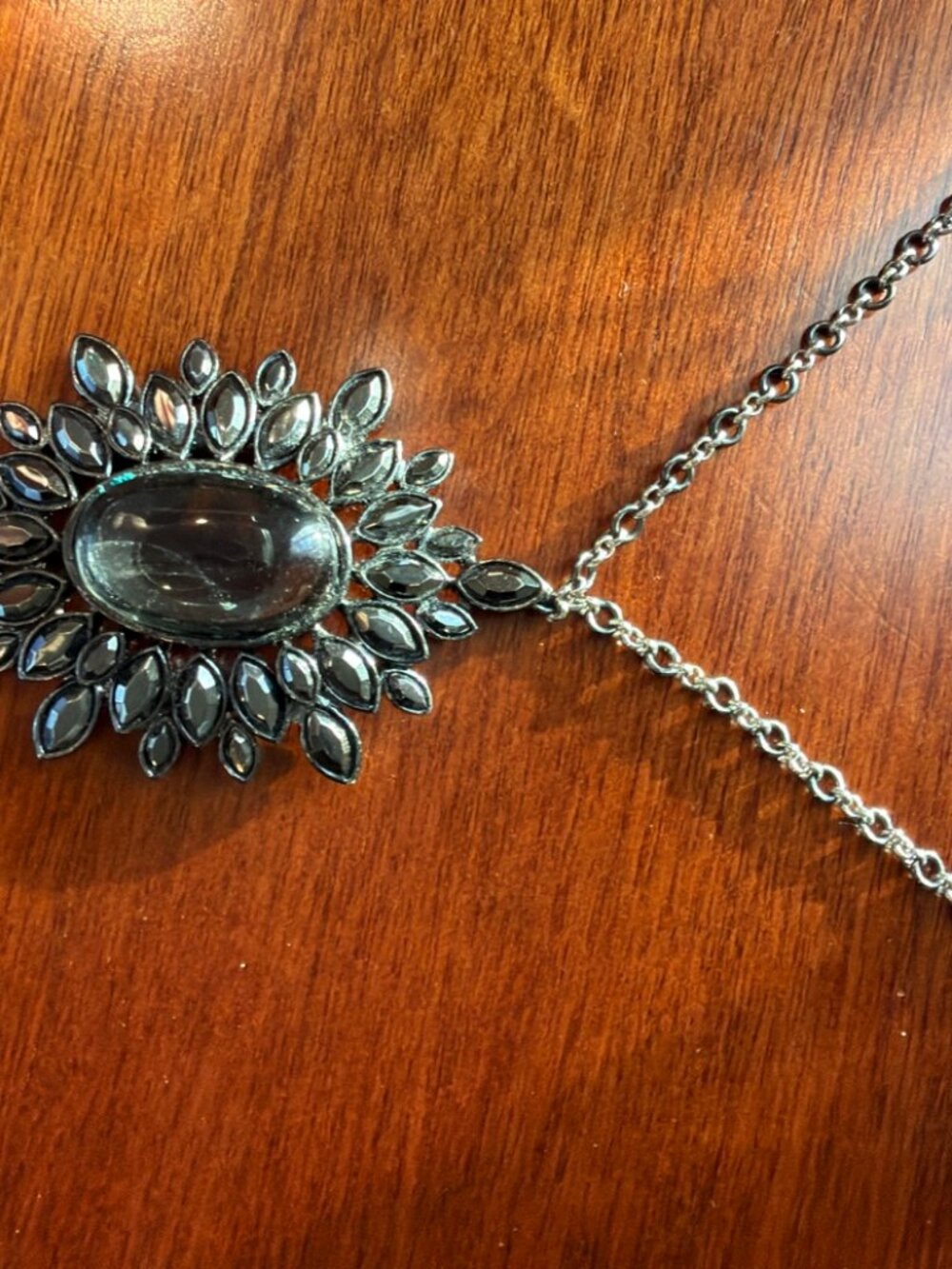 Banana Republic Crystal Sunburst Pendant Necklace Silver Tone